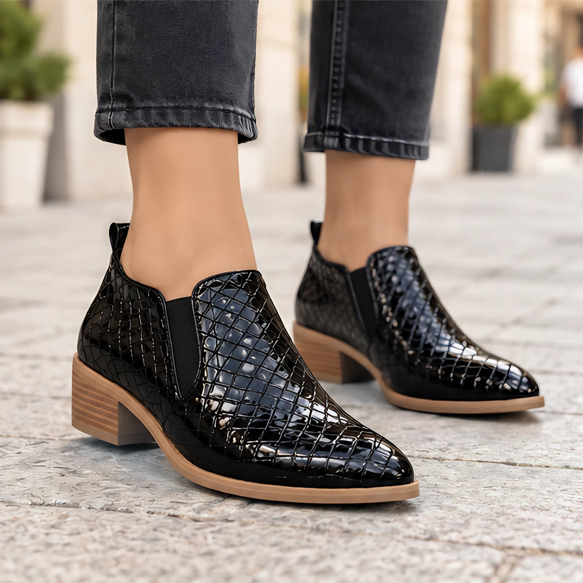 Brielle Women's Woven Leather Low Block Heel Loafers - Black - wapfoot - Eric Muller - Image 3