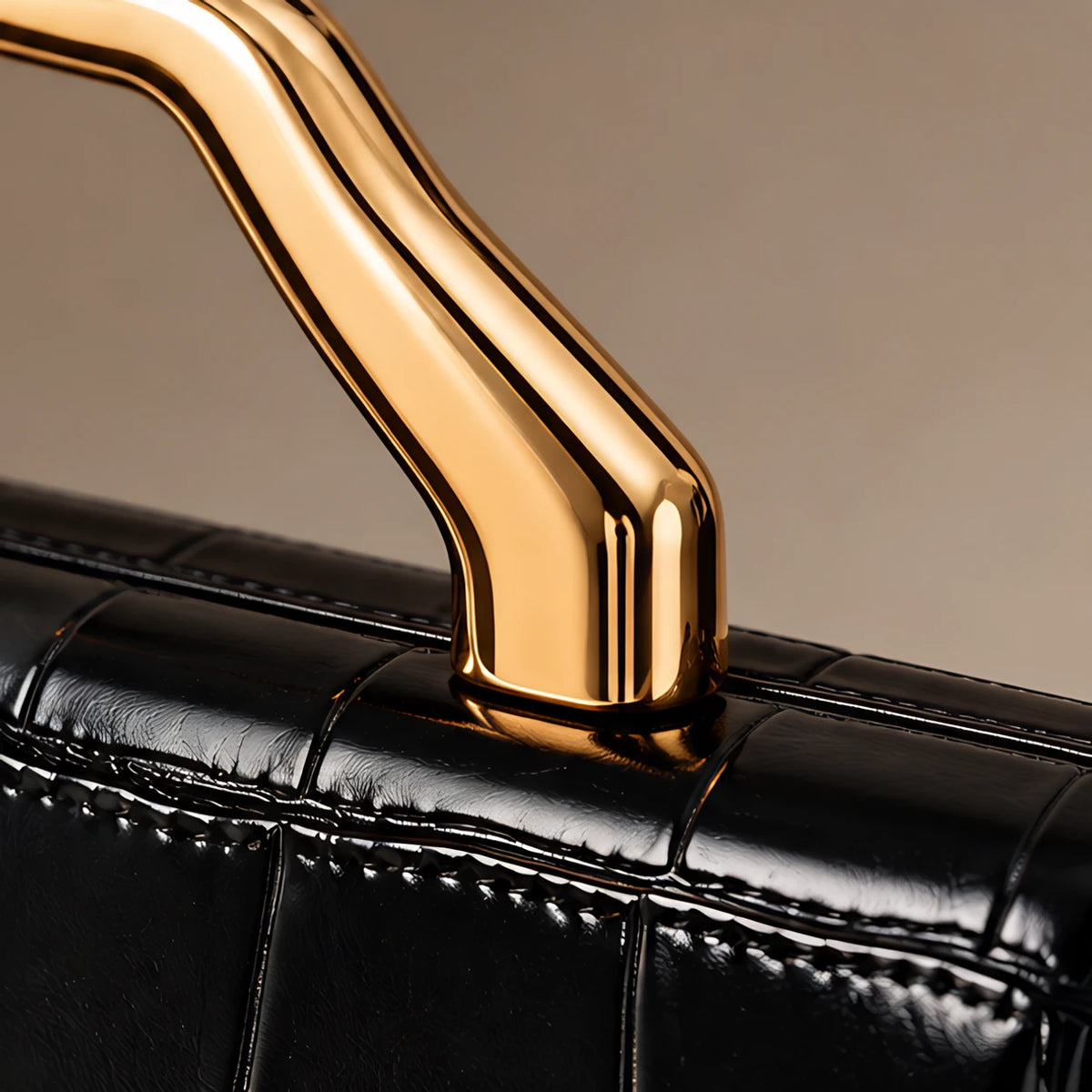Evangeline Structured Croc-Embossed Leather Clutch - Black - clutch handbag - Eric Muller - Image 4